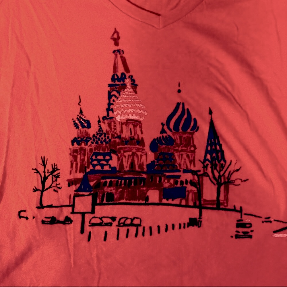 Gap + Theadless A Cake of Moscow Russia T Shirt XS